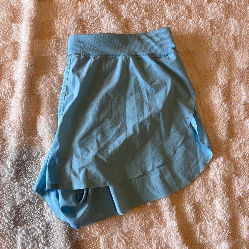 lululemon athletics Fast and Free 3" Short in Cyan Blue Size 14